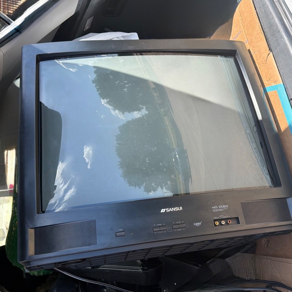 Sansui DTV2798 27" CRT TV Retro Gaming Television with Remote S-Video 480i